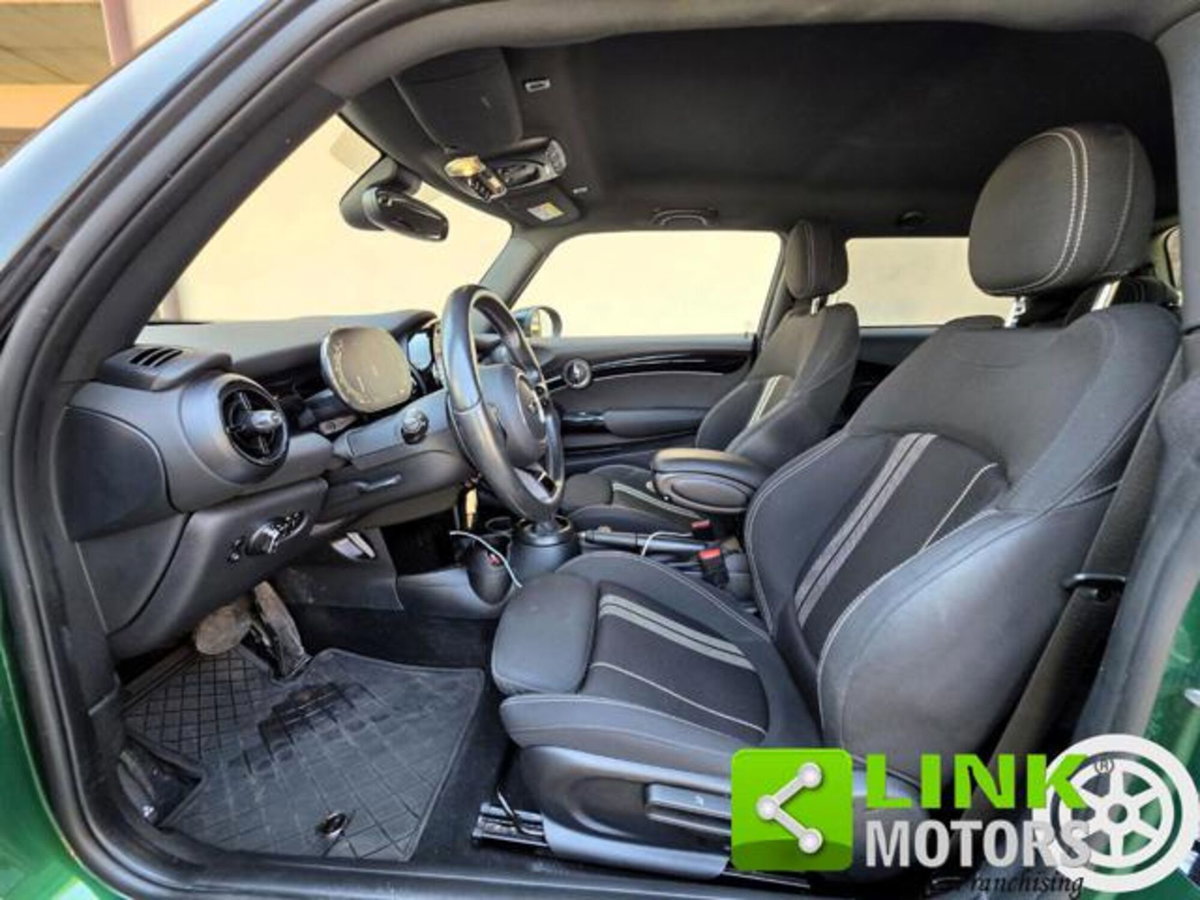 MINI Mini 2.0 Cooper S (4)