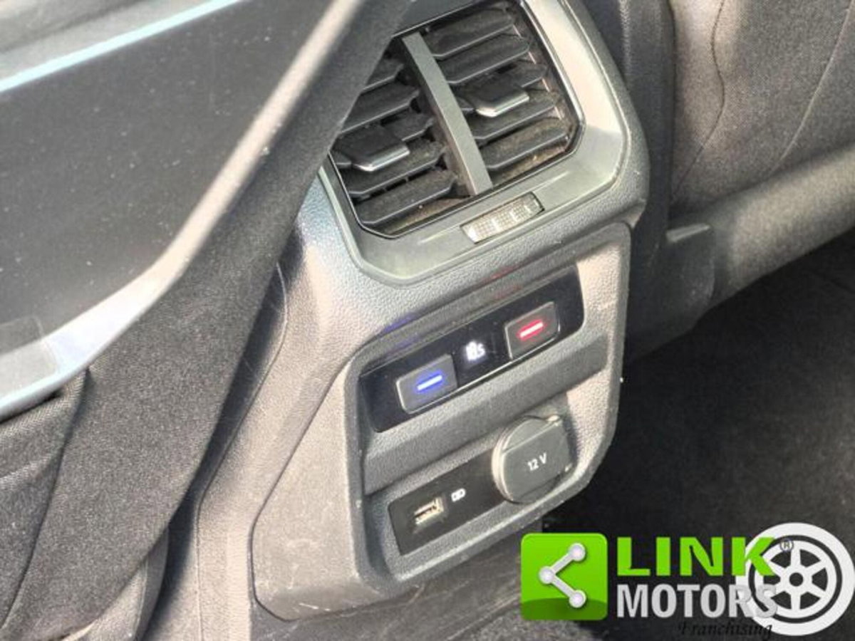 Volkswagen Tiguan 1.5 TSI 150 CV DSG Advanced ACT BlueMotion Technology (16)
