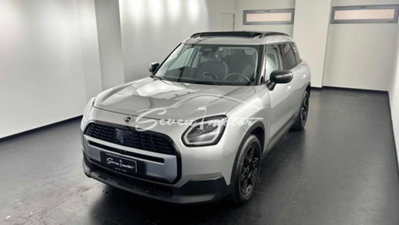 MINI Mini Countryman 1.5 48V C Classic auto (3)