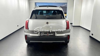 MINI Mini Countryman 1.5 48V C Classic auto (5)