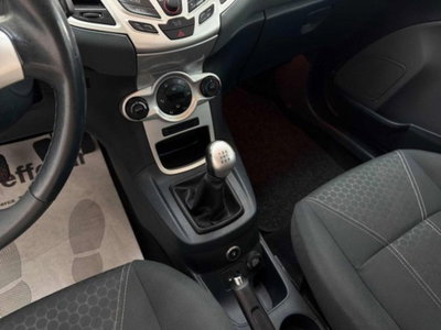 Ford Fiesta 1.4 3 porte Bz.- GPL Titanium (13)