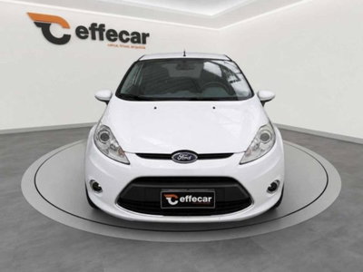 Ford Fiesta 1.4 3 porte Bz.- GPL Titanium (2)
