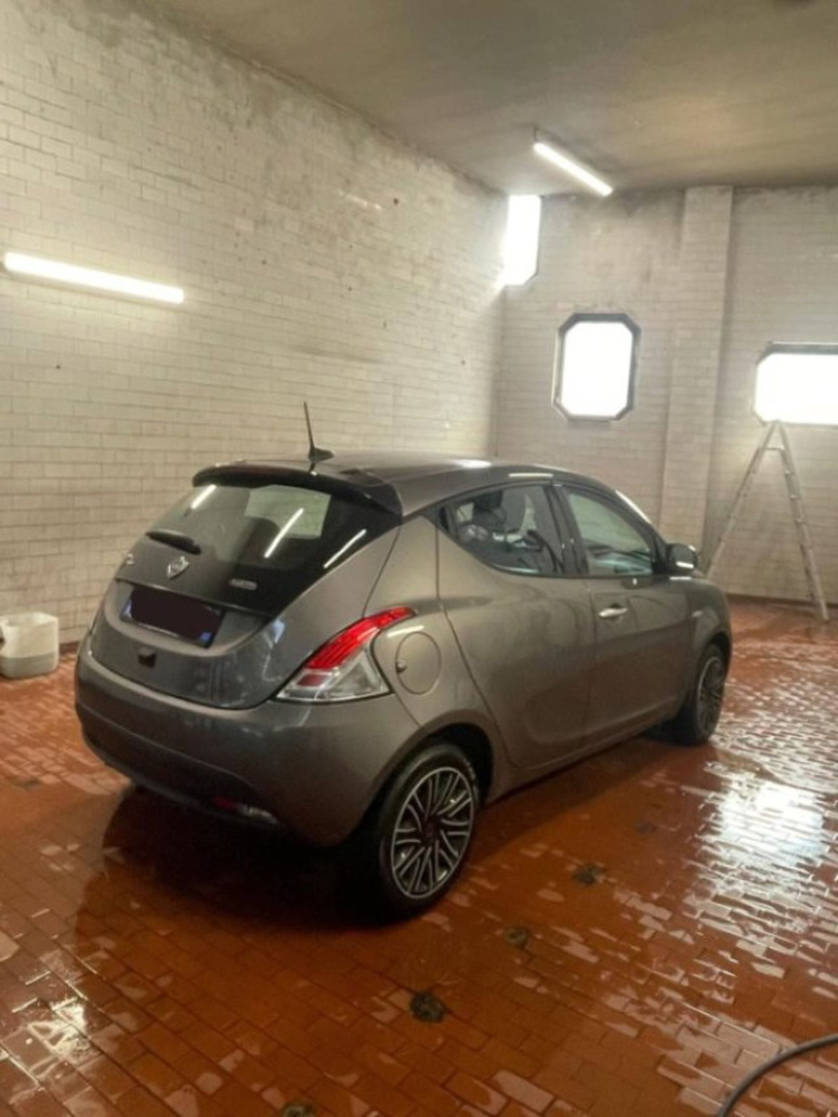 Lancia Ypsilon 1.0 FireFly 5 porte S&S Hybrid Ecochic Gold (13)