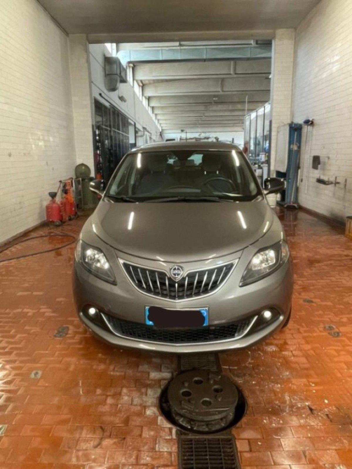 Lancia Ypsilon 1.0 FireFly 5 porte S&S Hybrid Ecochic Gold (16)