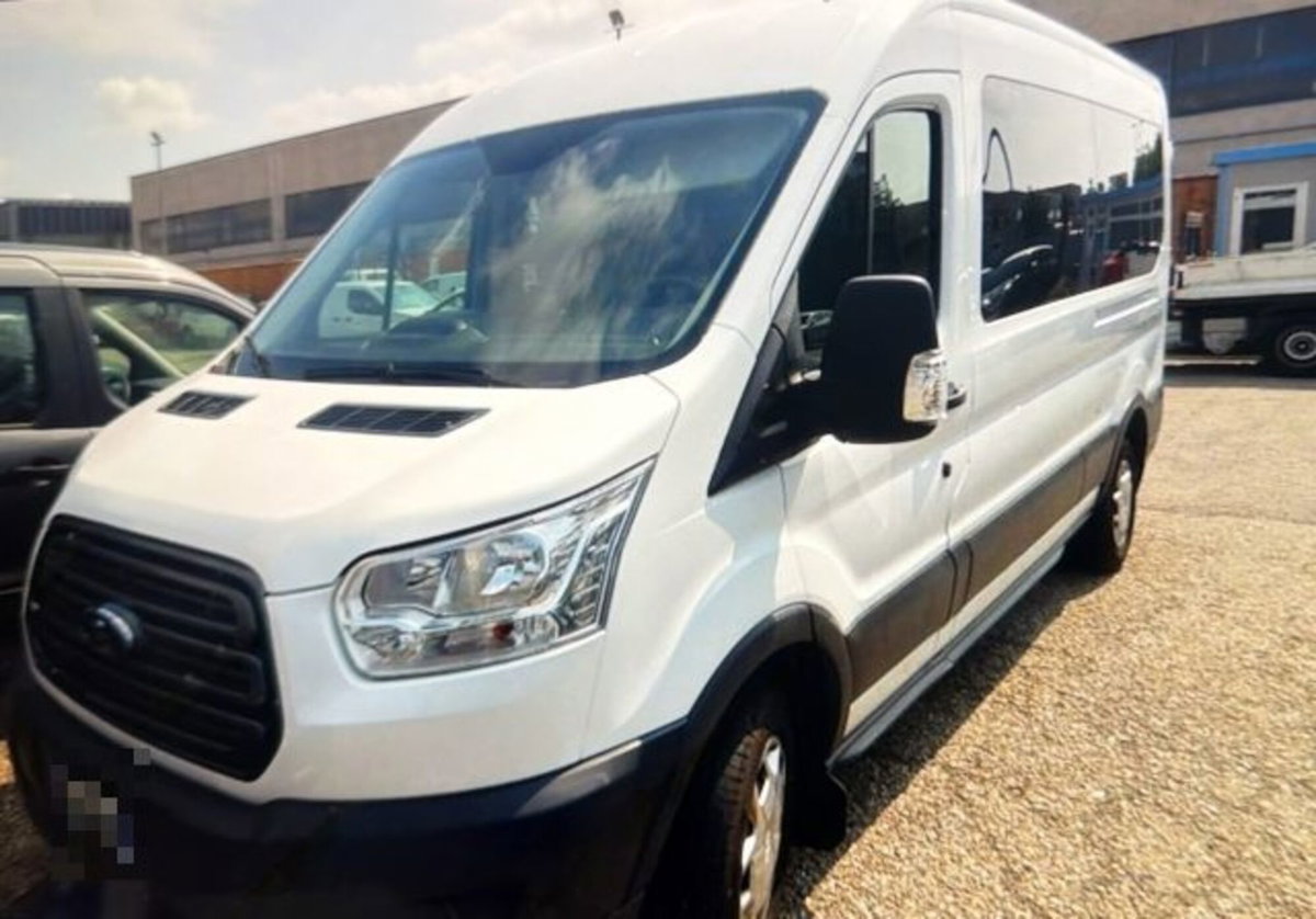 Ford Transit Furgone 310 2.0TDCi EcoBlue 130CV PL-TM Combi Trend