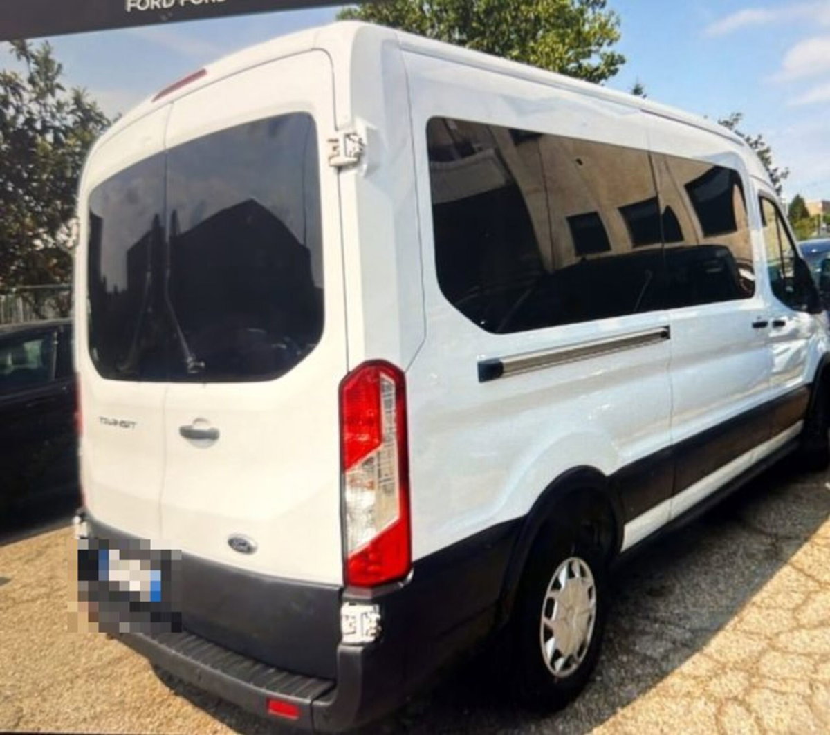 Ford Transit Furgone 310 2.0TDCi EcoBlue 130CV PL-TM Combi Trend (3)