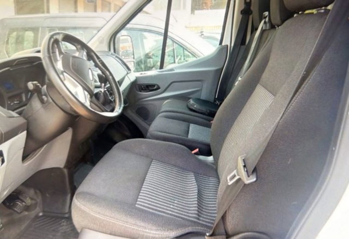 Ford Transit Furgone 310 2.0TDCi EcoBlue 130CV PL-TM Combi Trend (6)