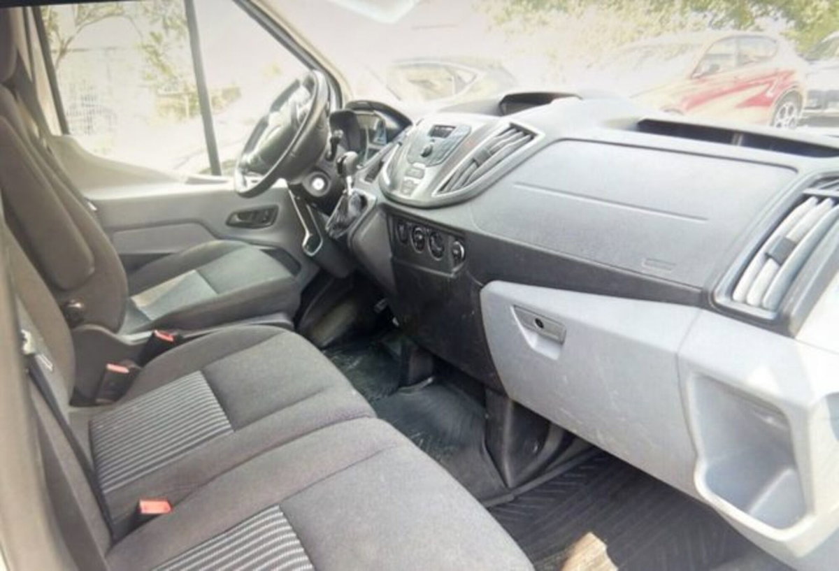 Ford Transit Furgone 310 2.0TDCi EcoBlue 130CV PL-TM Combi Trend (7)