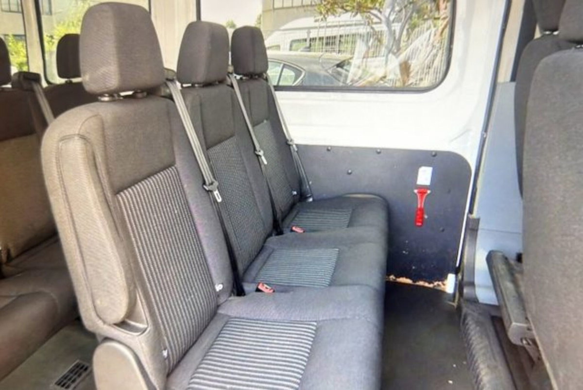 Ford Transit Furgone 310 2.0TDCi EcoBlue 130CV PL-TM Combi Trend (8)