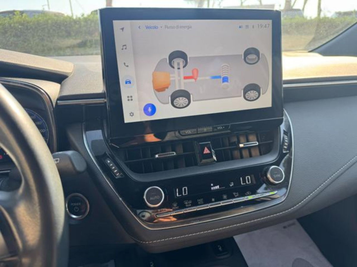 Toyota Corolla Touring Sports 1.8 Hybrid Style (13)