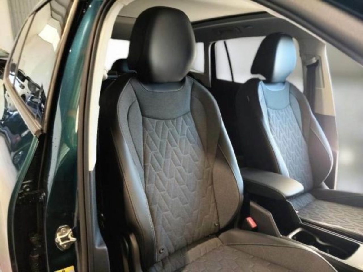 Volkswagen Tiguan 1.5 etsi Edition 130cv dsg (12)