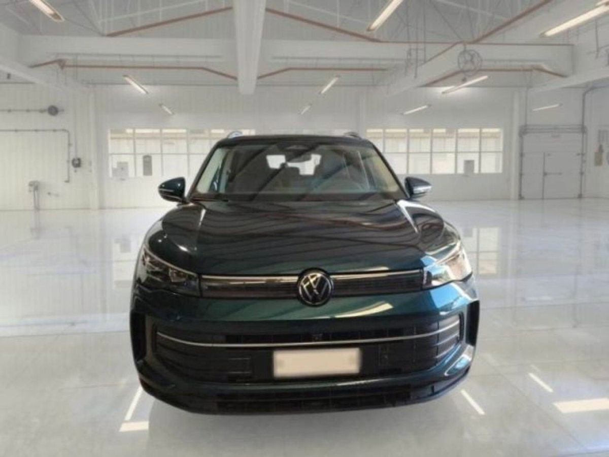 Volkswagen Tiguan 1.5 etsi Edition 130cv dsg (3)