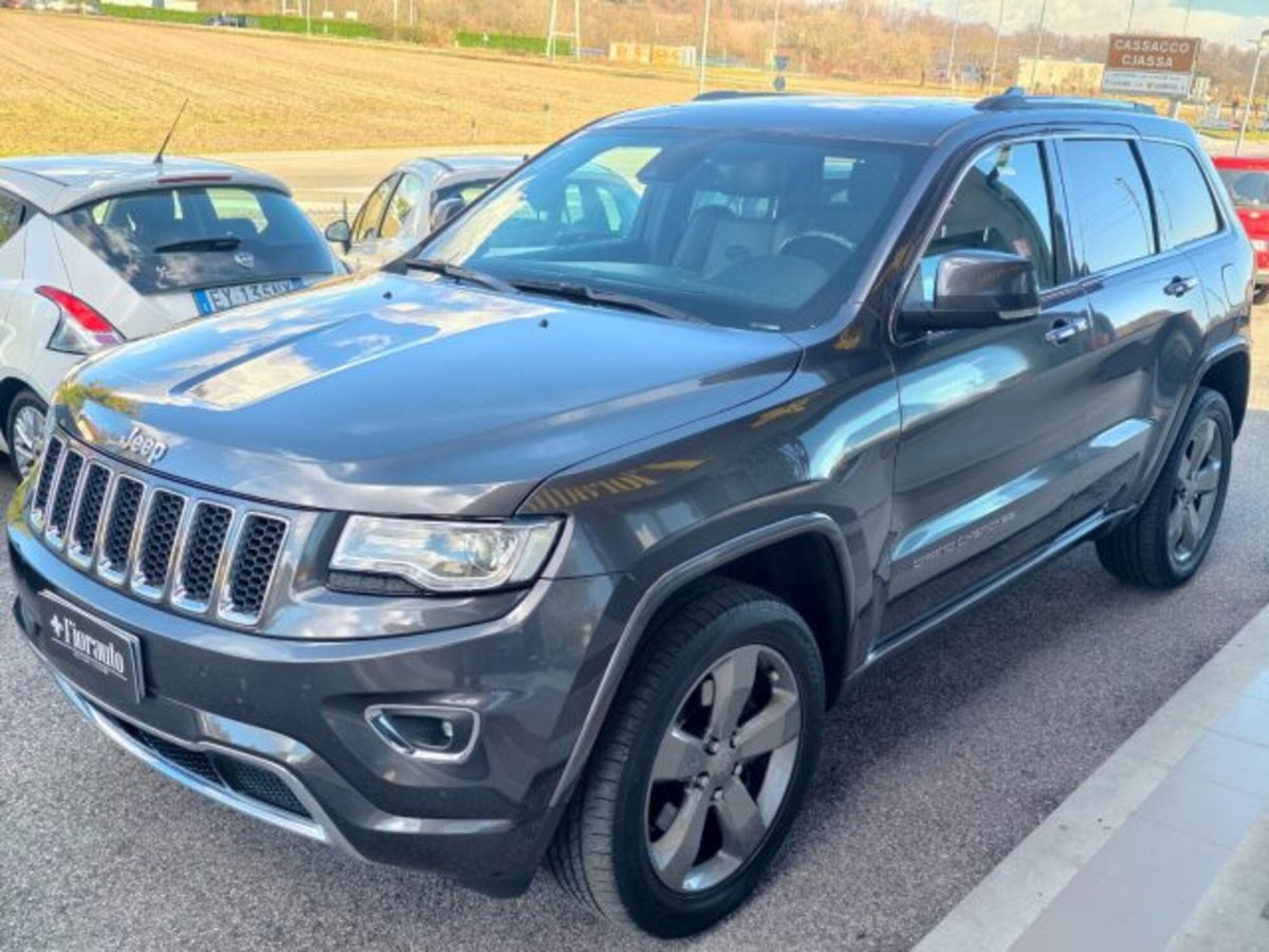 Jeep Grand Cherokee 3.0 V6 CRD 250 CV Multijet II Overland (6)