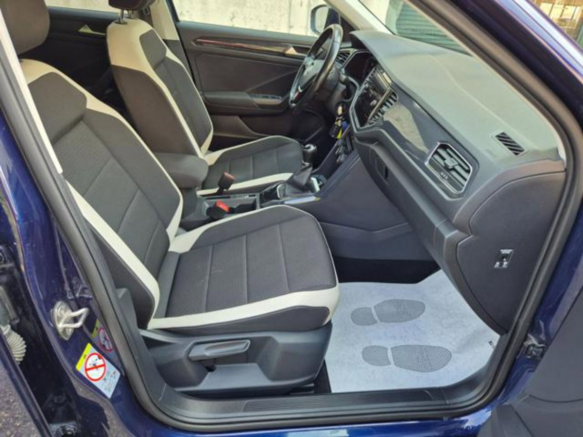Volkswagen T-Roc 1.6 TDI SCR Advanced BlueMotion Technology (14)