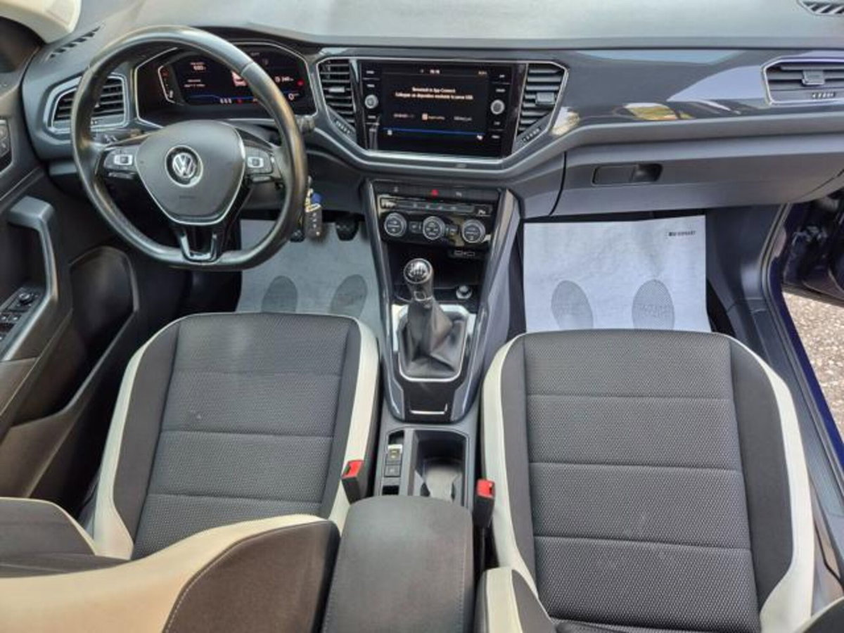 Volkswagen T-Roc 1.6 TDI SCR Advanced BlueMotion Technology (16)