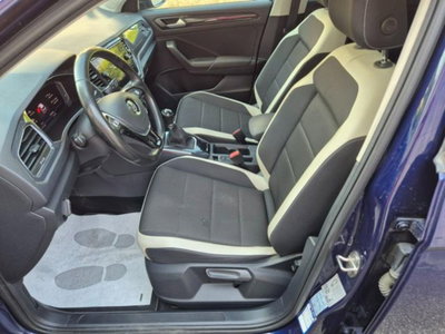 Volkswagen T-Roc 1.6 TDI SCR Advanced BlueMotion Technology (9)