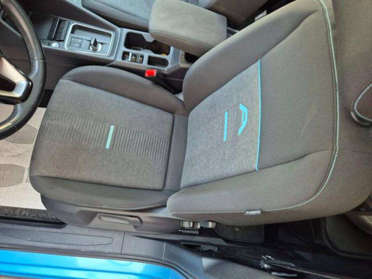 Ford Tourneo Connect 2.0 EcoBlue 122 CV Sport (11)