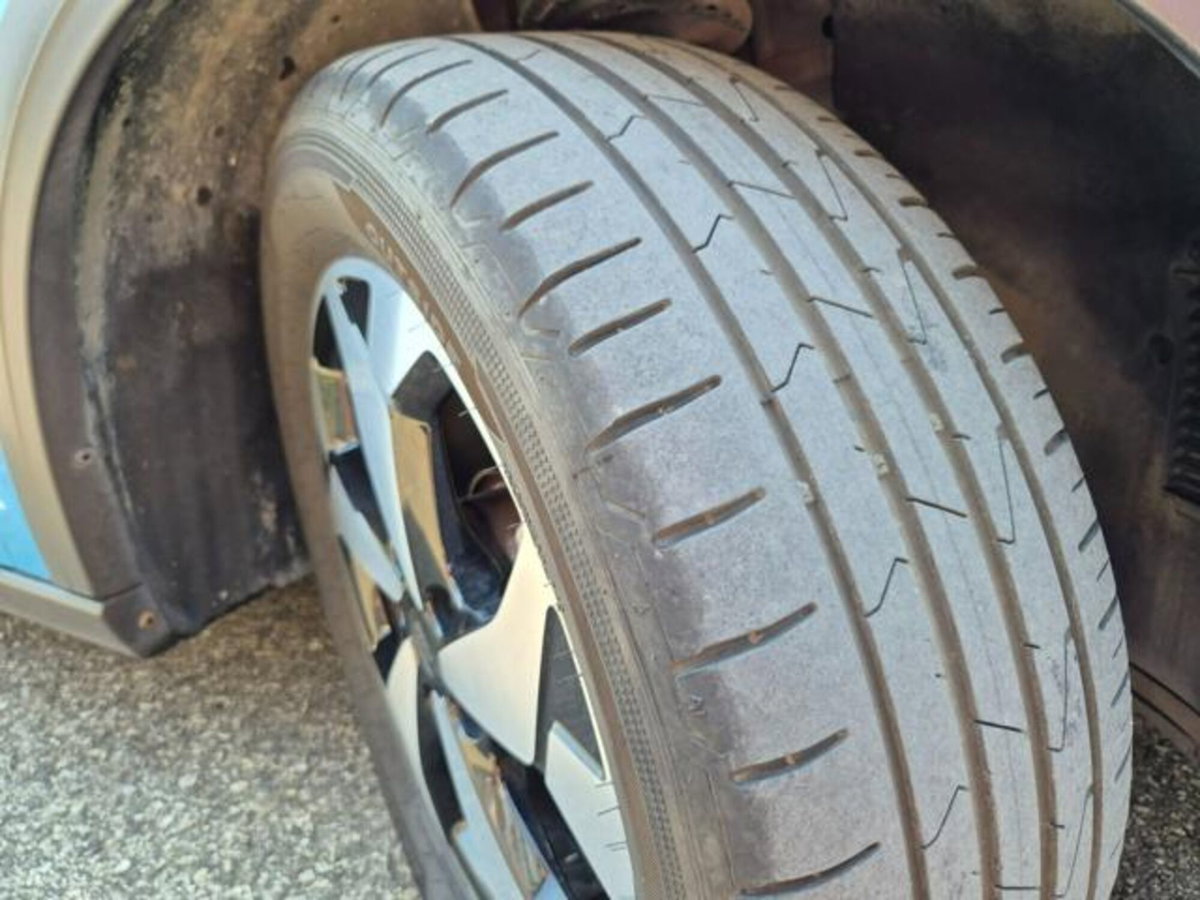 Ford Tourneo Connect 2.0 EcoBlue 122 CV Sport (20)