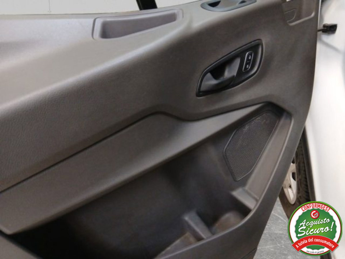 Ford Transit transit 350 tr.post. 2.0 tdci 170cv trend L4 Scattolini cassone fisso r.gem. (9)
