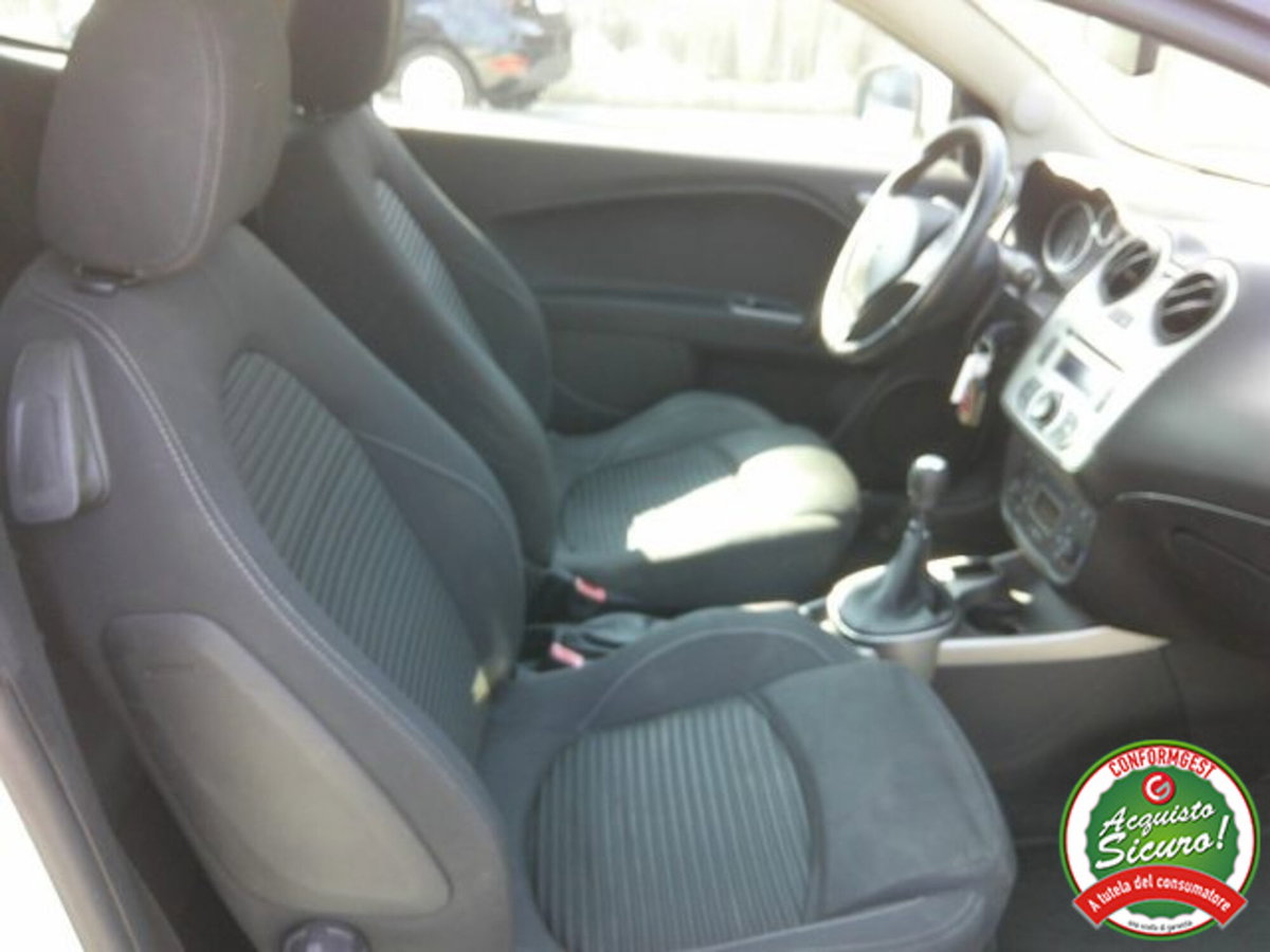 Alfa Romeo MiTo 1.4 8V S&S Super (13)