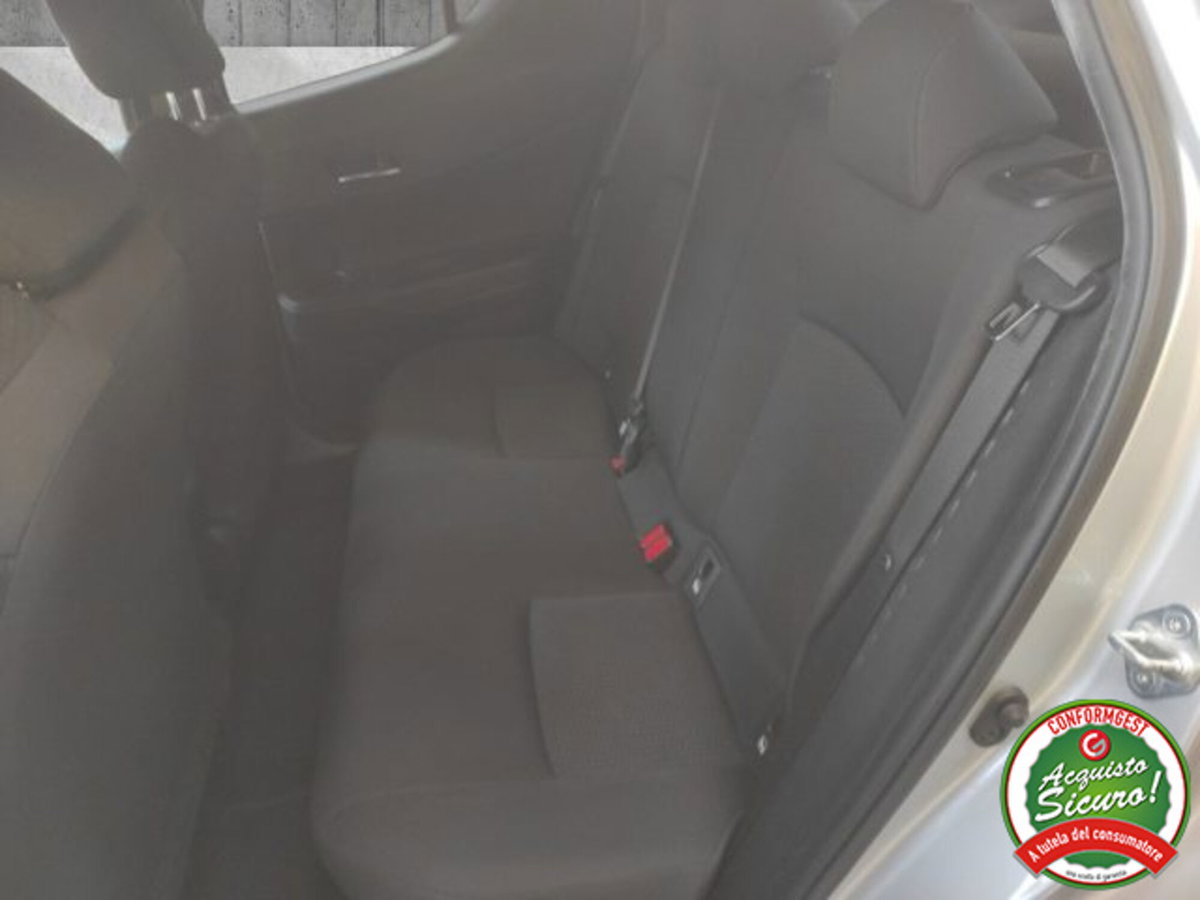 Toyota Toyota C-HR 1.8 Hybrid E-CVT Lounge (15)