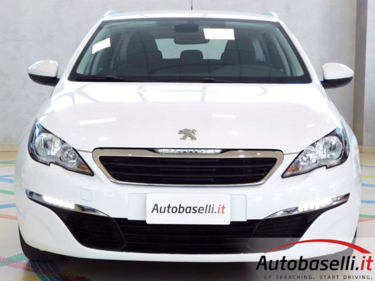 Peugeot 308 SW 1.6 e-HDi 115 CV Stop&Start Allure (12)