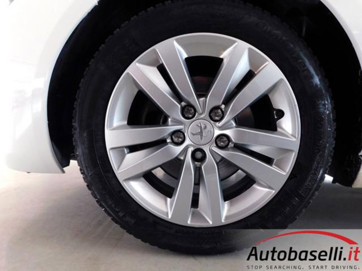 Peugeot 308 SW 1.6 e-HDi 115 CV Stop&Start Allure (14)