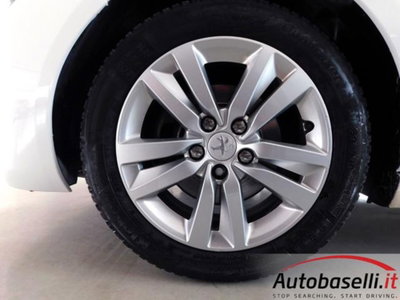 Peugeot 308 SW 1.6 e-HDi 115 CV Stop&Start Allure (14)
