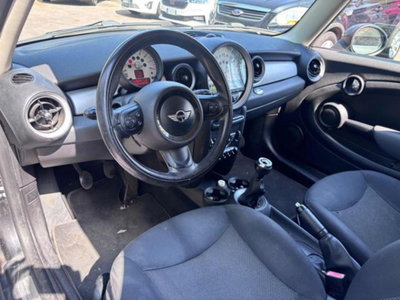MINI Mini 1.6 16V One (55kW) (7)