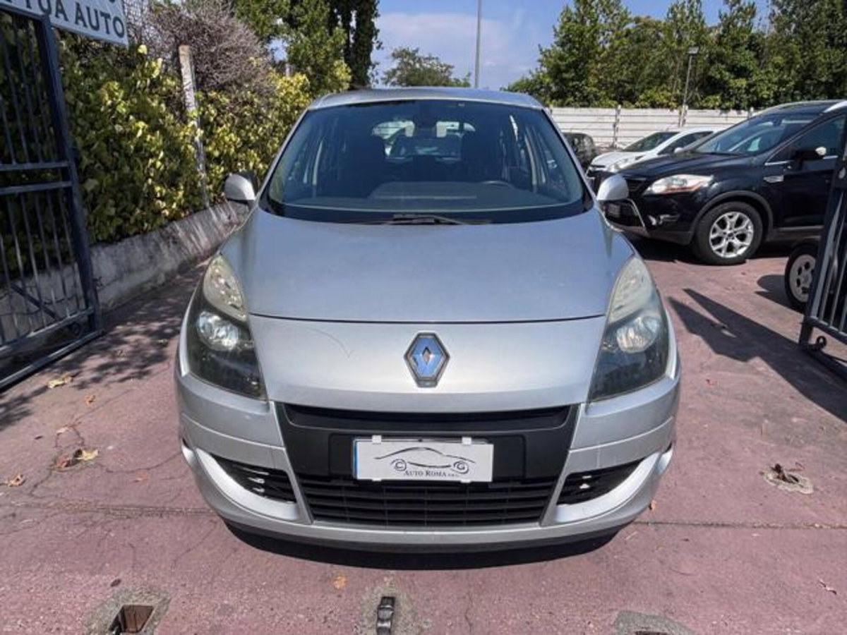 Renault Scenic E-Tech Electric 1.5 dCi 110CV Luxe (2)