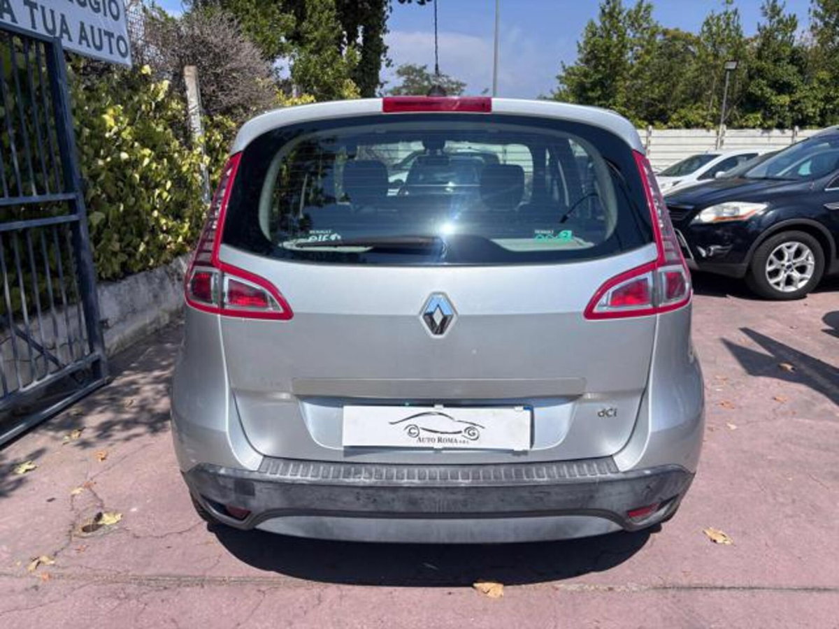Renault Scenic E-Tech Electric 1.5 dCi 110CV Luxe (5)
