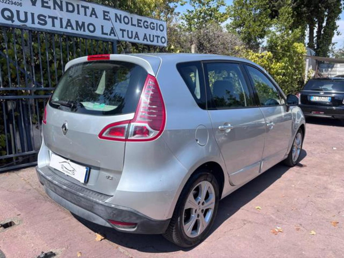 Renault Scenic E-Tech Electric 1.5 dCi 110CV Luxe (6)