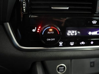 Nissan Qashqai 1.3 DIG-T 140 CV Acenta Premium (20)