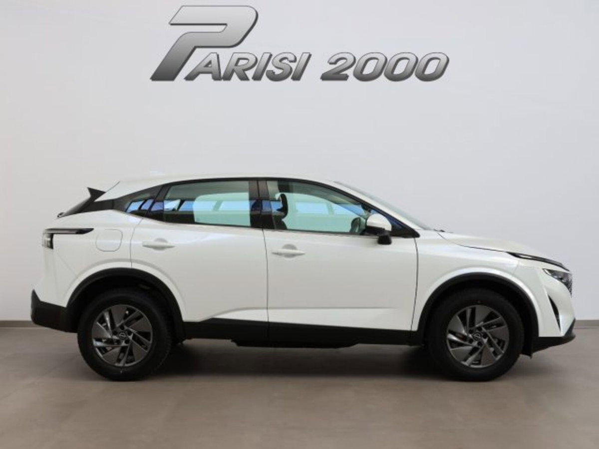 Nissan Qashqai 1.3 DIG-T 140 CV Acenta Premium (6)