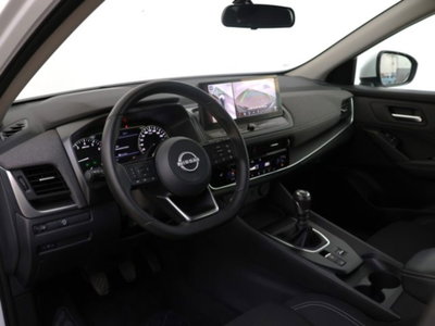Nissan Qashqai 1.3 DIG-T 140 CV Acenta Premium (9)