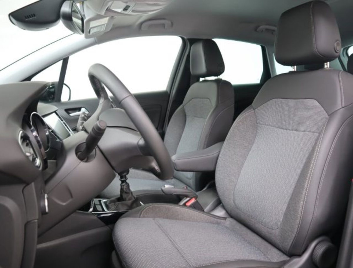 Opel Crossland 1.2 Elegance s&s 110cv (8)