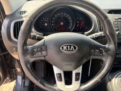 Kia Sportage 1.7 CRDI 2WD Class (12)