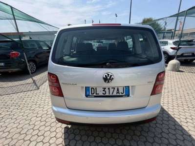 Volkswagen Touran TDI 105CV Trendline (3)