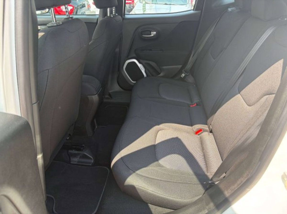 Jeep Renegade 1.6 Mjt Sport (8)
