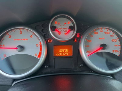 Peugeot 207 SW 8V HDi 93CV Access (12)