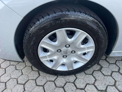 Peugeot 207 SW 8V HDi 93CV Access (14)