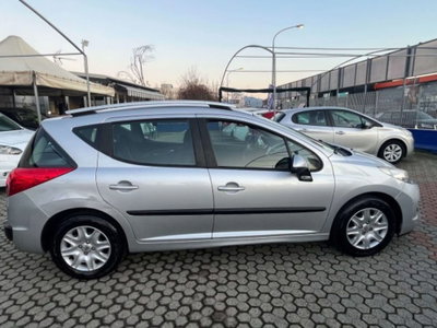 Peugeot 207 SW 8V HDi 93CV Access (4)