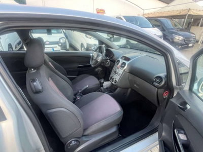 Opel Corsa 1.3 CDTI 75CV 3 porte Sport (4)