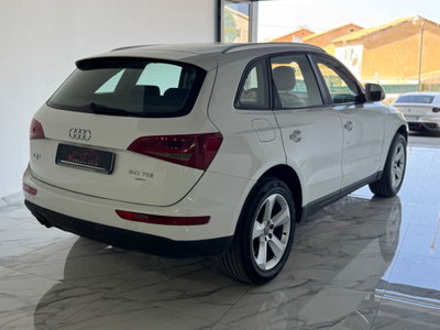 Audi Q5 2.0 TDI 170 CV quattro S tronic (4)