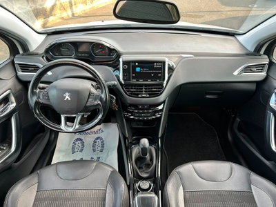 Peugeot 2008 100 Black Matt (13)