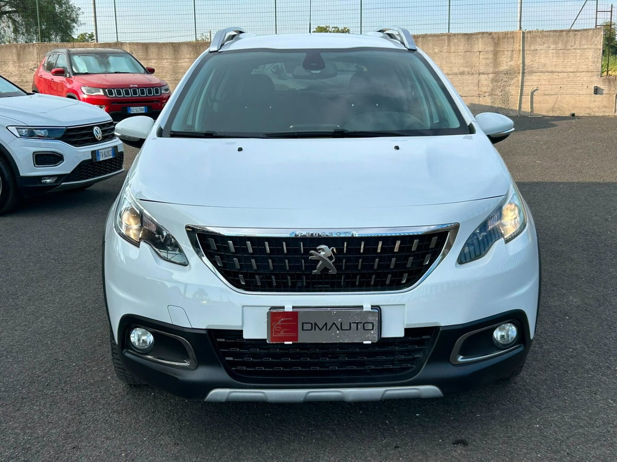 Peugeot 2008 100 Black Matt (2)