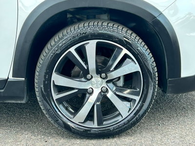 Peugeot 2008 100 Black Matt (9)