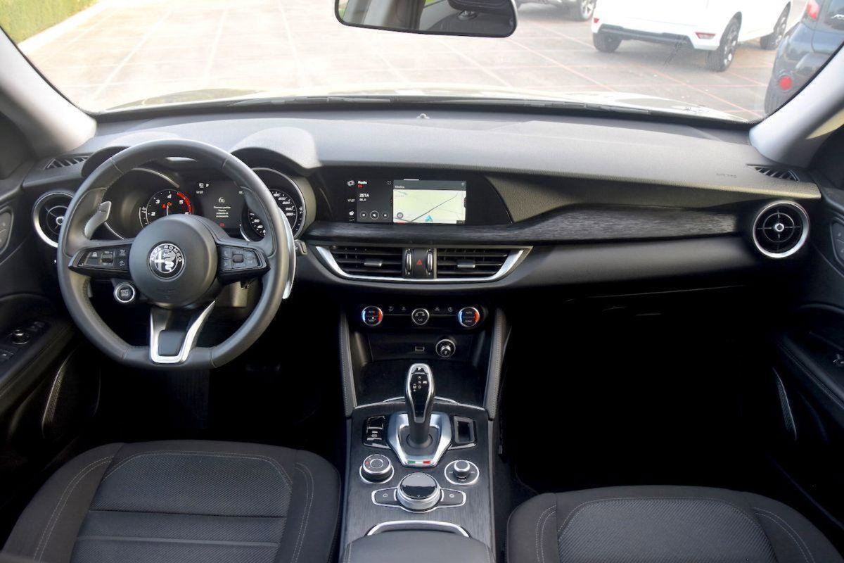 Alfa Romeo Stelvio Stelvio 2.2 Turbodiesel 190 CV AT8 Q4 Super Business (10)