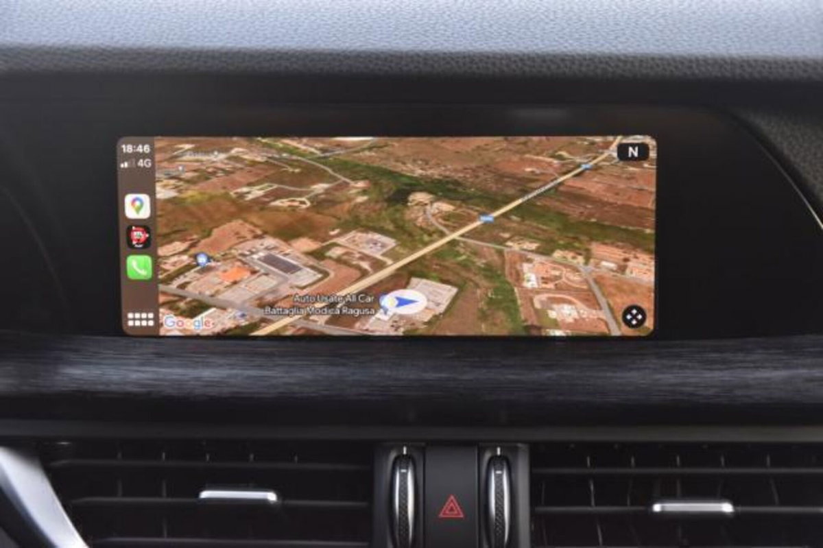 Alfa Romeo Stelvio Stelvio 2.2 Turbodiesel 190 CV AT8 Q4 Super Business (12)