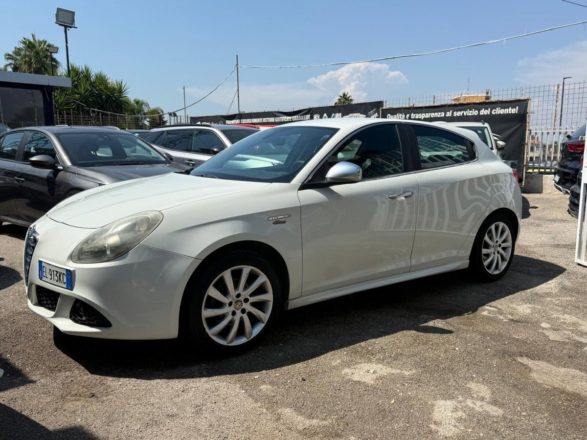 Alfa Romeo Giulietta 1.6 JTDm-2 Exclusive (3)